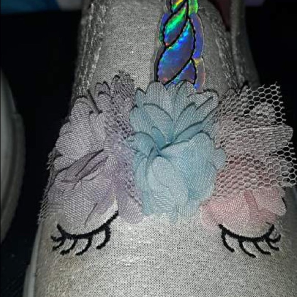 🦄 UNICORN Sneakes - Picture 6 of 7